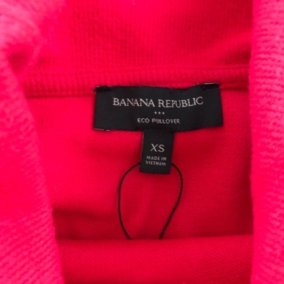 Banana Republic red Eco Pullover size XSMALL in like new condition - Picture 5 of 7